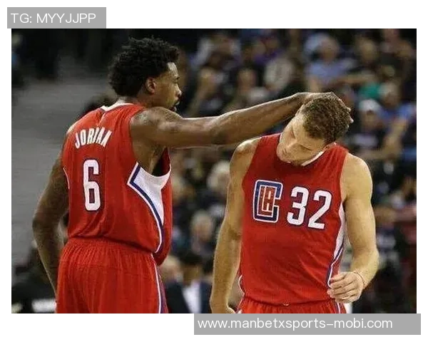 路威称保罗智商超群召集格里芬小乔丹组建复仇者联盟引领舆论风向 路威称保罗智商超群召集格里芬小乔丹组建复仇者联盟引领舆论风向